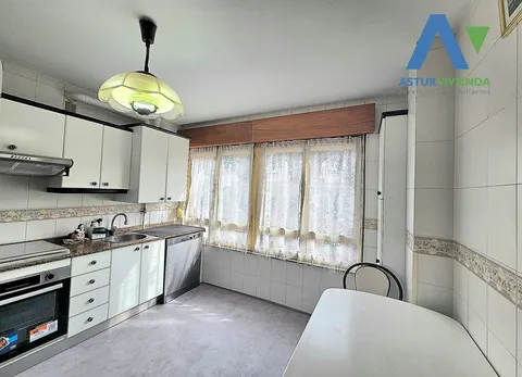 Pis de 97 m² a Oviedo