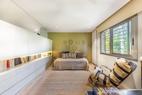 Casa de 239 m² a Sant Cugat del Vallès