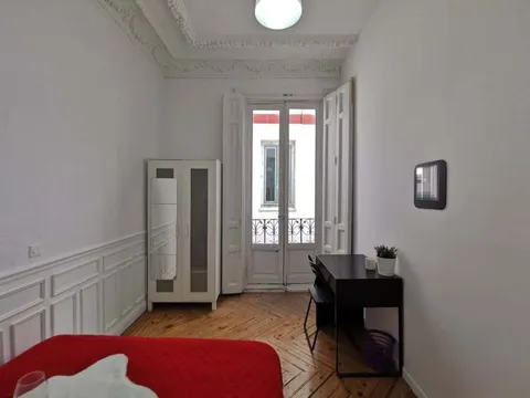 Habitació de lloguer, Madrid