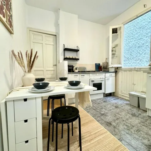Room for rent, Madrid