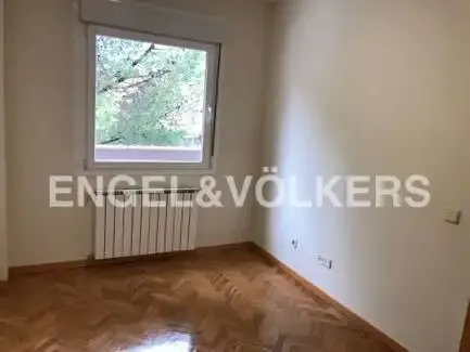Wohnung 53 m² in Boadilla del Monte