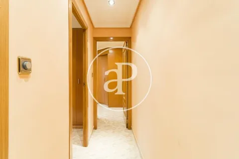 Wohnung 110 m² in Valencia