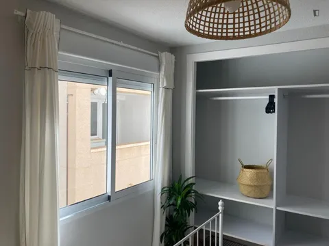 Habitació de lloguer, Alacant