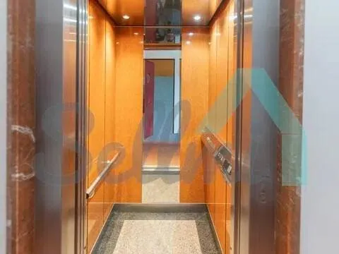 Piso de 77 m² en Oviedo