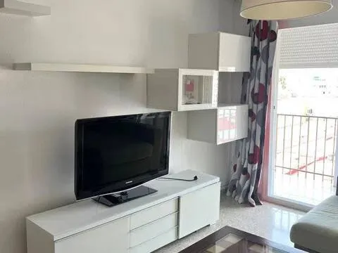 Flat 88 m² in Seville