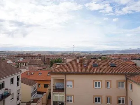Habitació de lloguer, Àvila