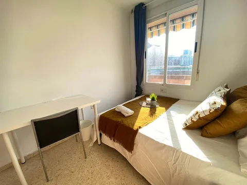 Pis de 80 m² a València