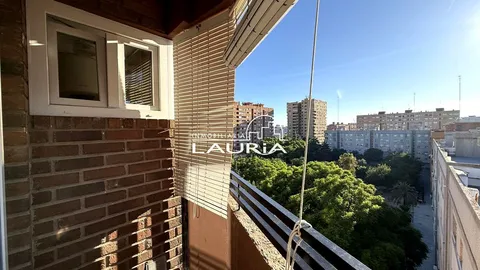 Pis de 128 m² a València