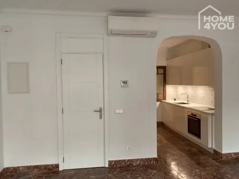 Flat 100 m² in Palma (4/25)
