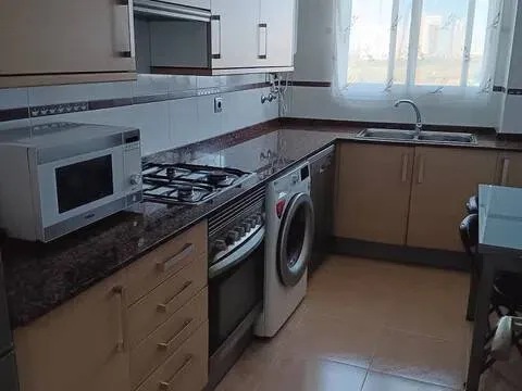 Pis de 100 m² a Benetússer