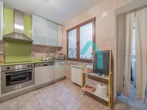 Pis de 84 m² a Oviedo