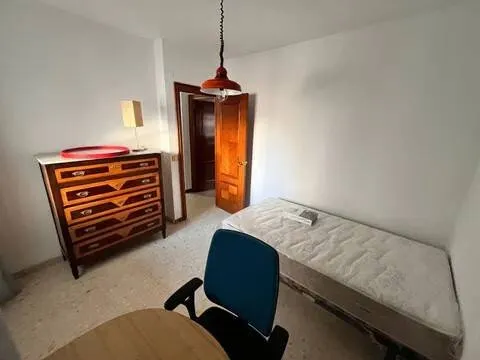 Pis de 120 m² a Còrdova