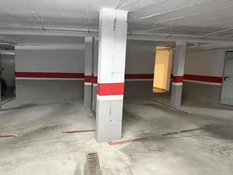 Haus 150 m² in Estepona