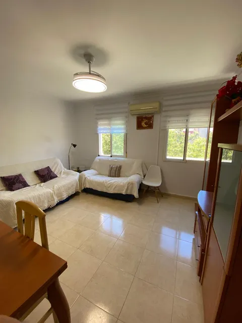 Quarto para alugar, Cartagena