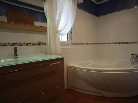 Casa de 216 m² a Udías
