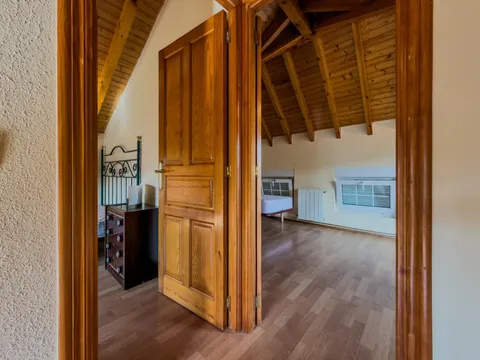 Casa de 226 m² a Camargo