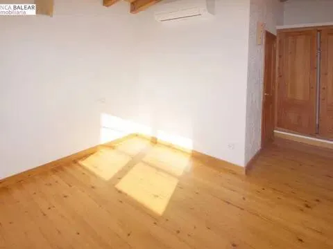 Pis de 300 m² a Costitx