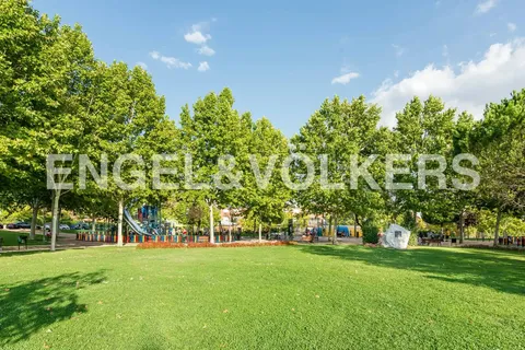 Flat 120 m² in Boadilla del Monte