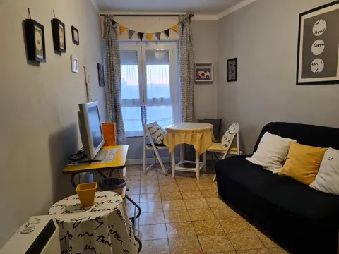 Habitació de lloguer, Lleó