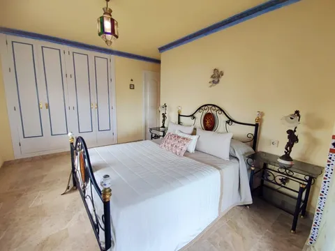 Haus 210 m² in Casares