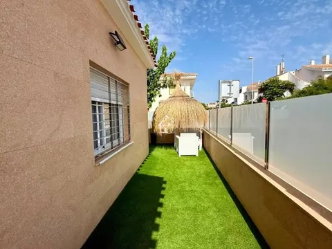 Haus 160 m² in Pilar de la Horadada