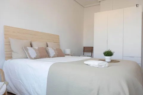 Chambre à louer, Valence