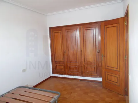 Pis de 45 m² a Oviedo