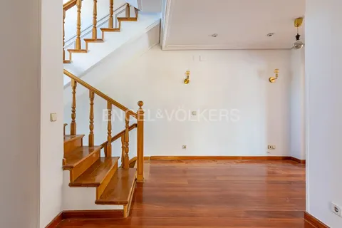 Appartamento 482 m² a Madrid