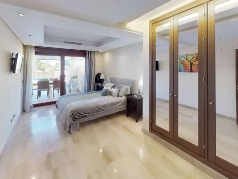Pis de 210 m² a Estepona
