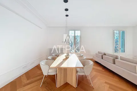 Flat 193 m² in Barcelona