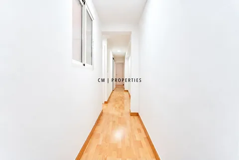 Pis de 77 m² a València