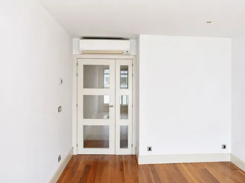 Appartamento 90 m² a Donostia / San Sebastián