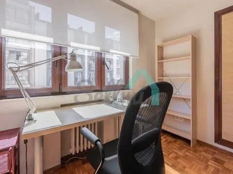 Pis de 64 m² a Oviedo
