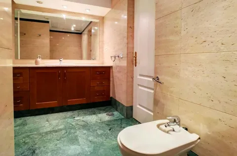 Room for rent, Madrid