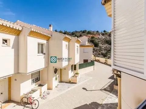 Apartamento 185 m² em Almuñécar