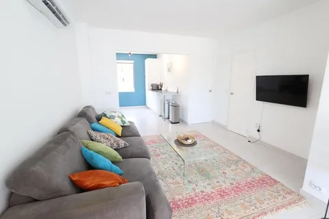 Pis de 70 m² a Oriola
