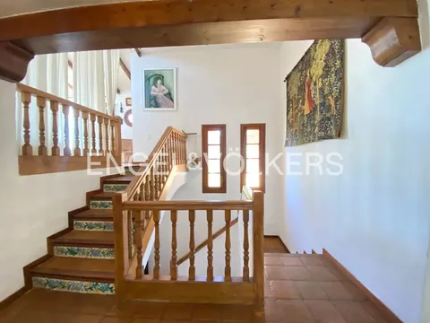 Appartement 380 m² à Nàquera / Náquera
