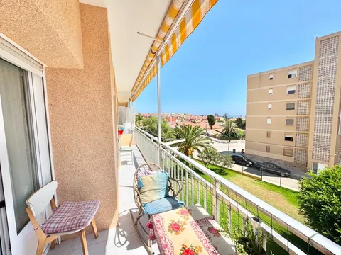Pis de 85 m² a Torrevella (3/26)