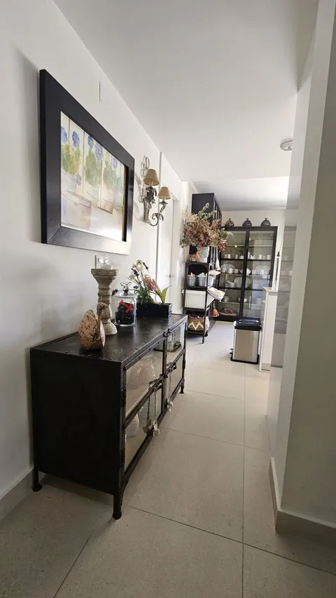 Pis de 200 m² a San Roque