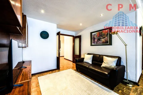 Wohnung 133 m² in Madrid