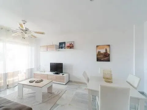 Piso de 80 m² en Roquetas de Mar