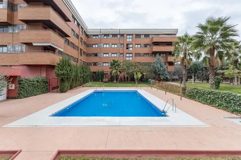 Appartement 86 m² à Grenade