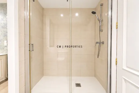 Appartamento 311 m² a Valencia