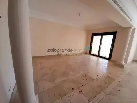 Appartement 260 m² à San Roque