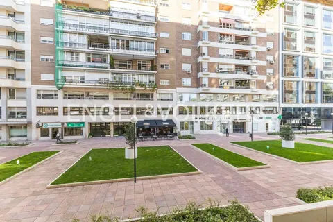 Wohnung 104 m² in Madrid