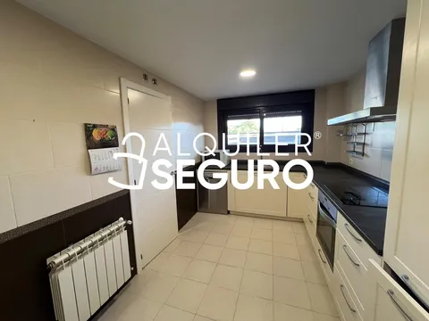 Casa de 230 m² a Valdeolmos-Alalpardo