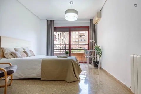 Chambre à louer, Valence