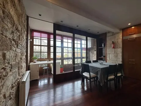 Appartamento 100 m² a Santiago de Compostela