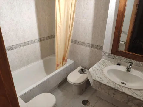 Room for rent, Madrid