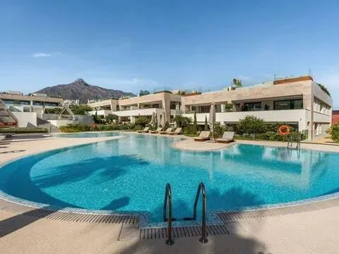 Wohnung 290 m² in Marbella